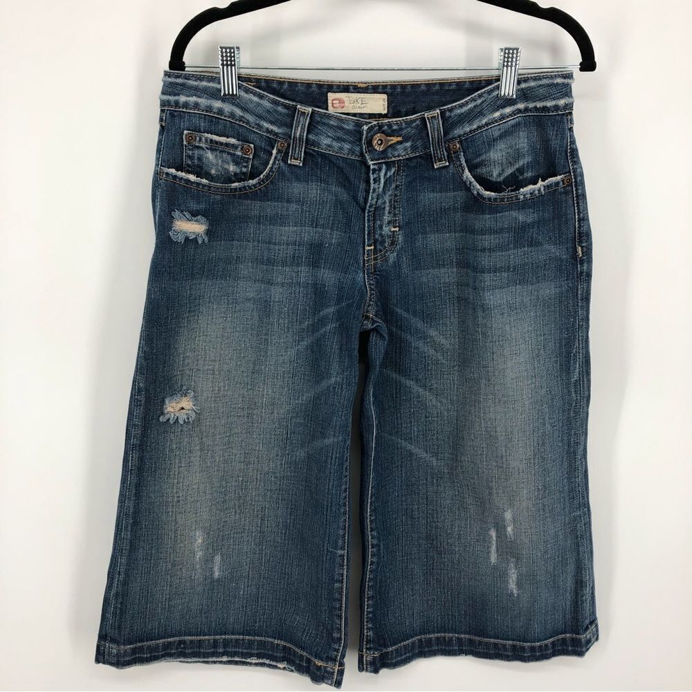 Vintage BKE Ginger Bermuda Jean‎ Gauchos Womens 31 BLue Fade Distressed